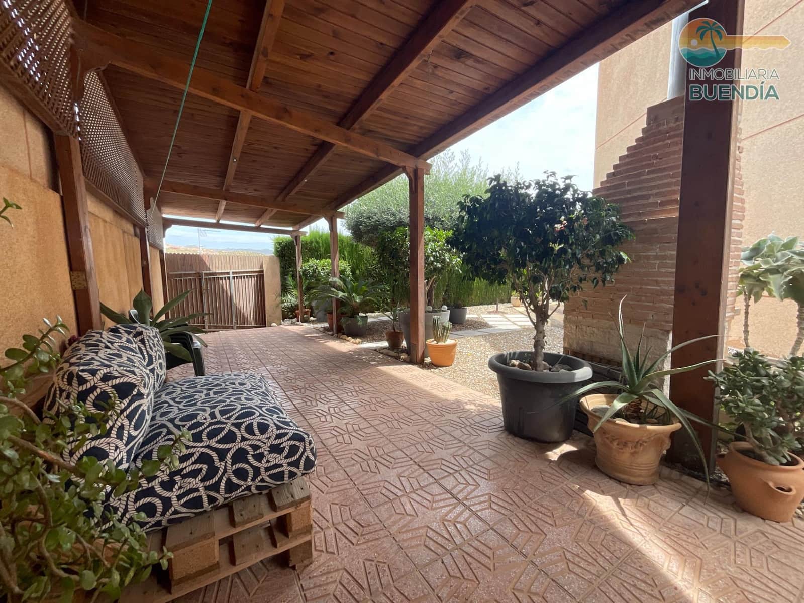 Apartamento de 2 habitaciones en Alamillo en venta con piscina - 172.900 € (Ref: 9829262)