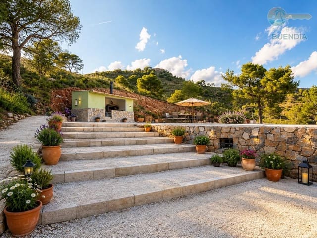 4 sovrum Finca/Hus på landet till salu i Totana - 373 000 € (Ref: 9829264)