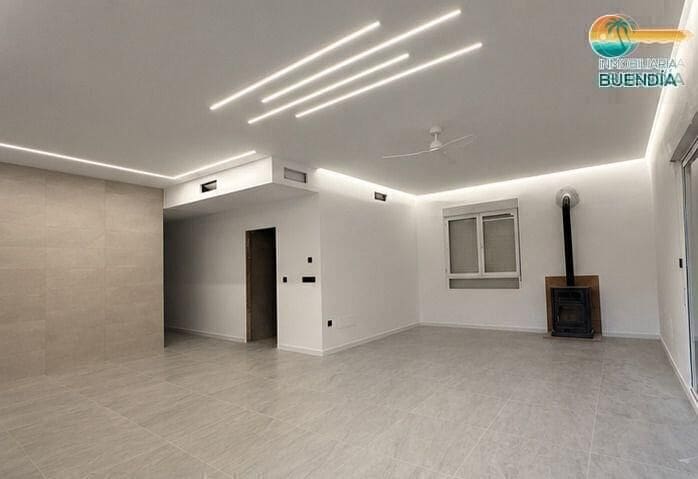 4 soverom Finca/Herregård til salgs i Totana med svømmebasseng - € 339 000 (Ref: 9829264)