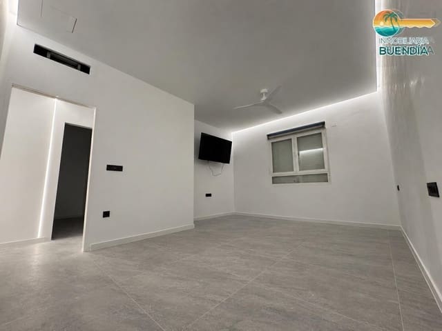 Finca/Casa Rural de 4 habitaciones en Totana en venta con piscina - 339.000 € (Ref: 9829264)