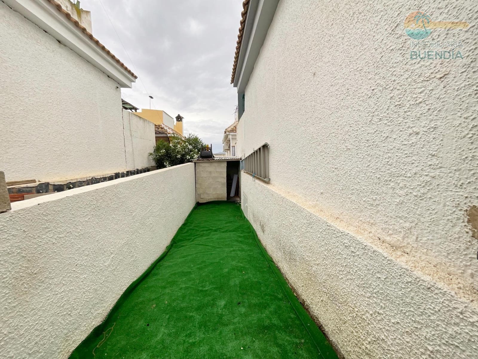 2 bedroom Bungalow for sale in Camposol - € 99,900 (Ref: 9829265)