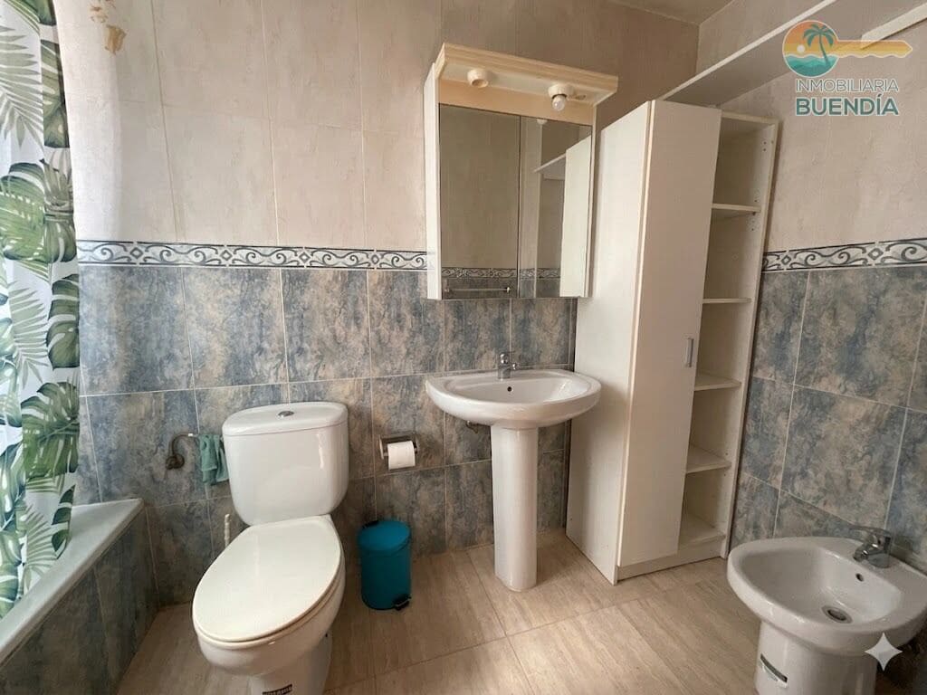 2 bedroom Apartment for sale in Puerto de Mazarron with pool garage - € 141,750 (Ref: 9839333)