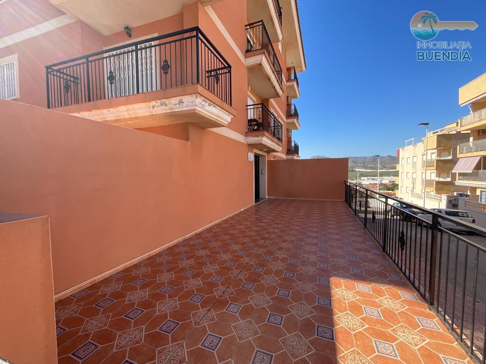 2 bedroom Apartment for sale in Puerto de Mazarron with pool garage - € 141,750 (Ref: 9839333)