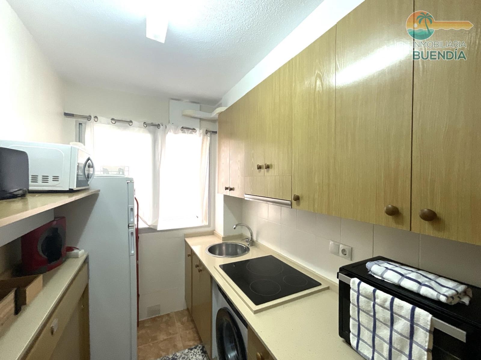 2 bedroom Apartment for sale in Puerto de Mazarron - € 164,000 (Ref: 9849473)