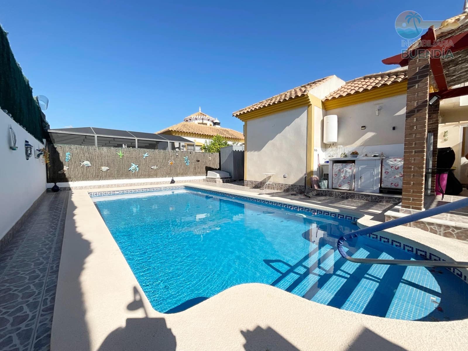 3 bedroom Villa for sale in Mazarron with pool - € 235,000 (Ref: 9857648)