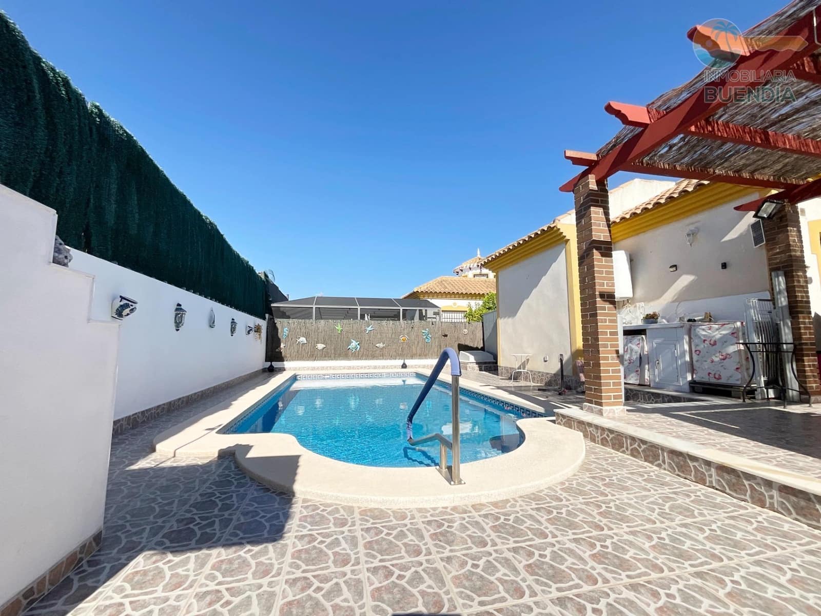 3 bedroom Villa for sale in Mazarron with pool - € 235,000 (Ref: 9857648)