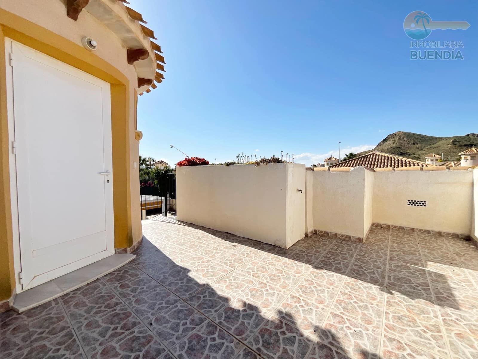 3 bedroom Villa for sale in Mazarron with pool - € 235,000 (Ref: 9857648)
