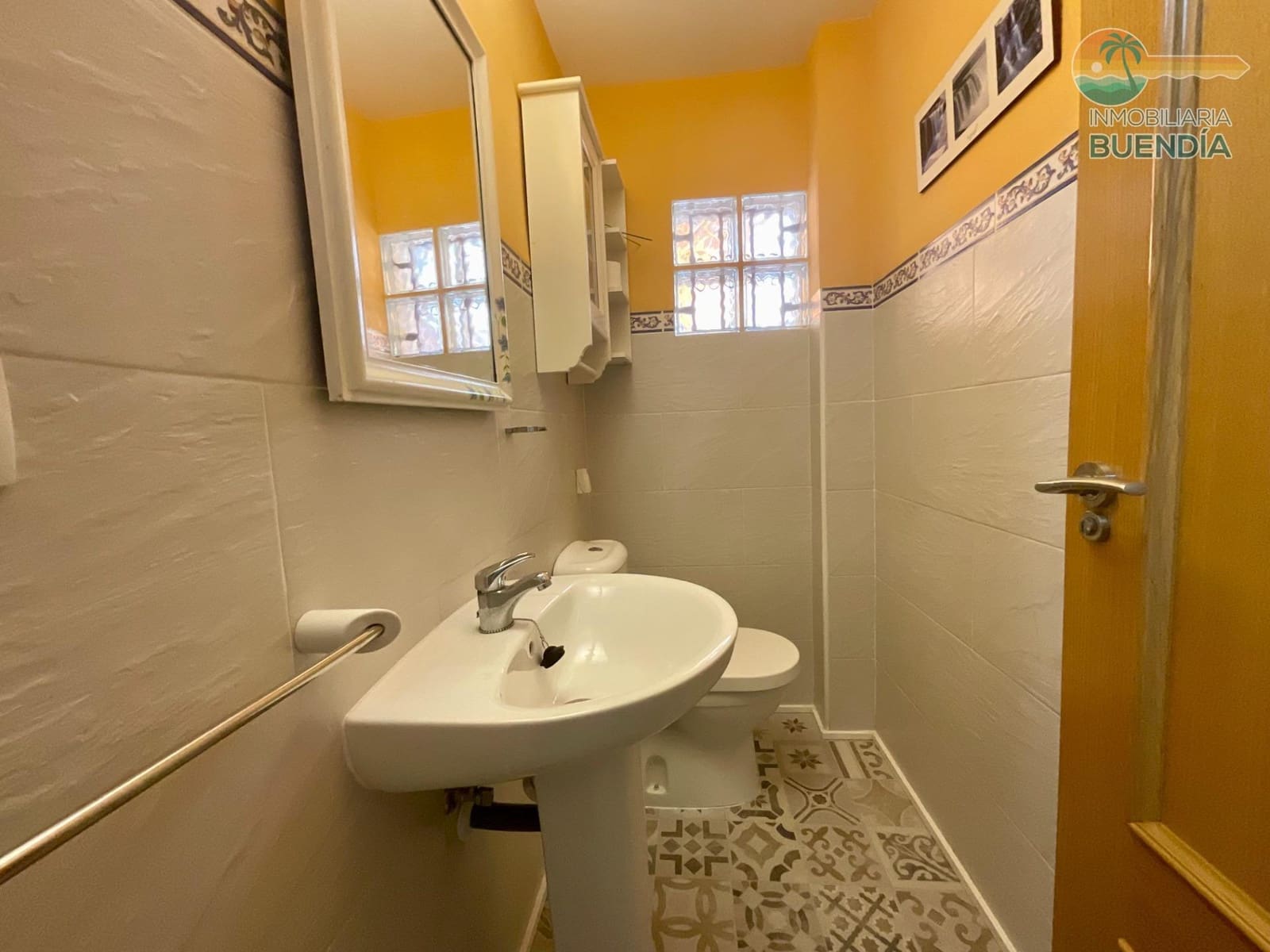 3 bedroom Apartment for sale in Puerto de Mazarron - € 175,000 (Ref: 9870240)