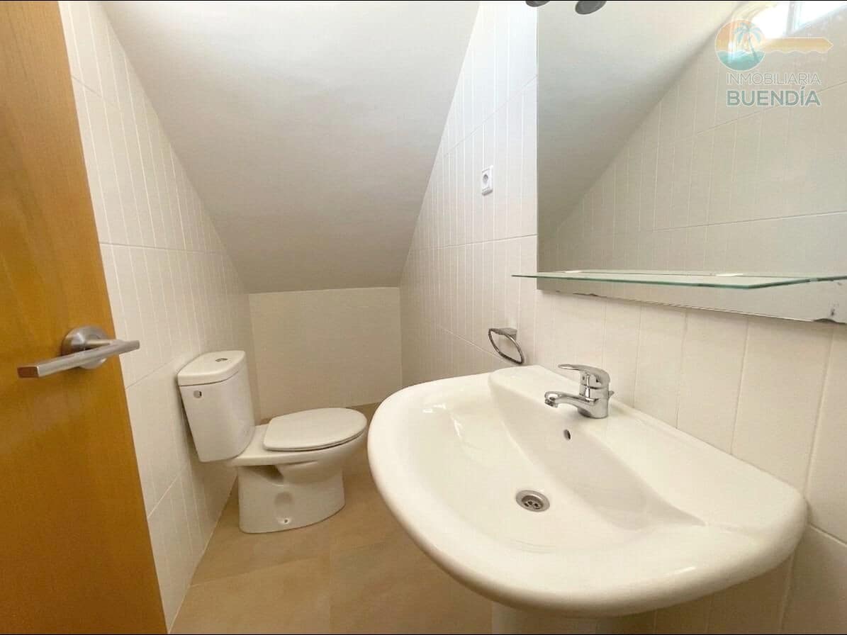 5 bedroom Apartment for sale in Puerto de Mazarron - € 230,000 (Ref: 9873606)