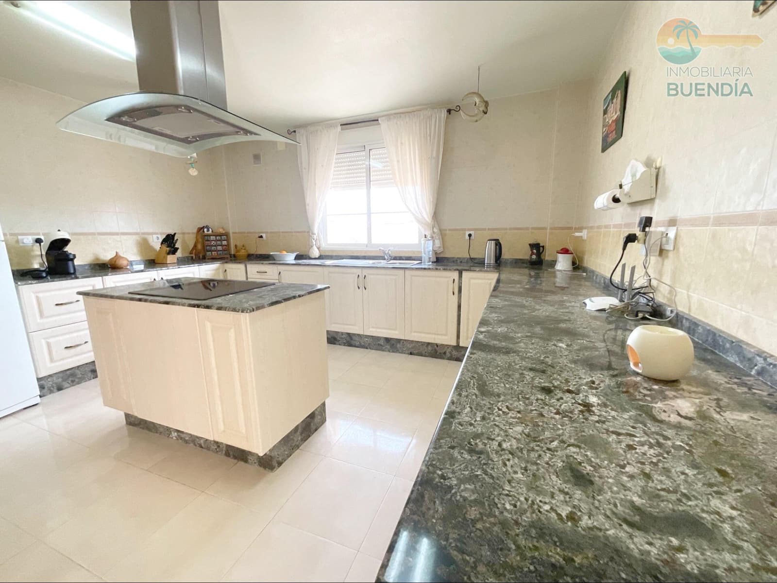 5 soveværelse Finca/Landehus til salg i Totana - € 294.000 (Ref: 9878936)
