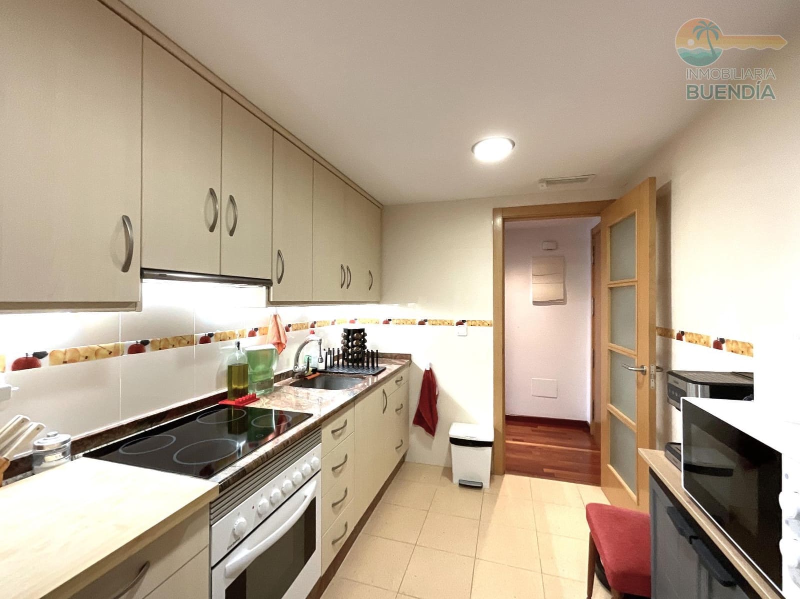 2 bedroom Apartment for sale in Puerto de Mazarron with garage - € 299,900 (Ref: 9890474)