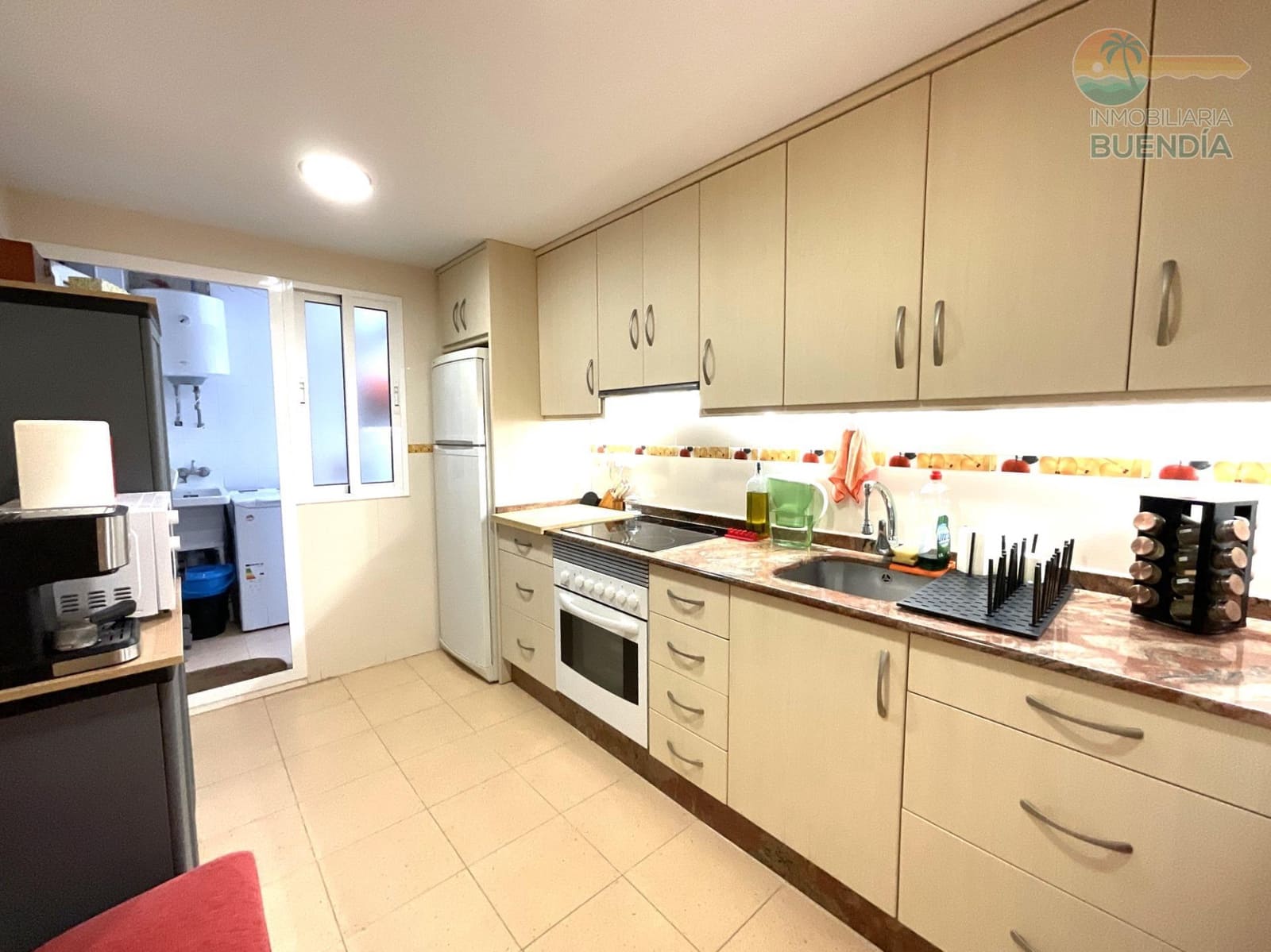 2 bedroom Apartment for sale in Puerto de Mazarron with garage - € 299,900 (Ref: 9890474)