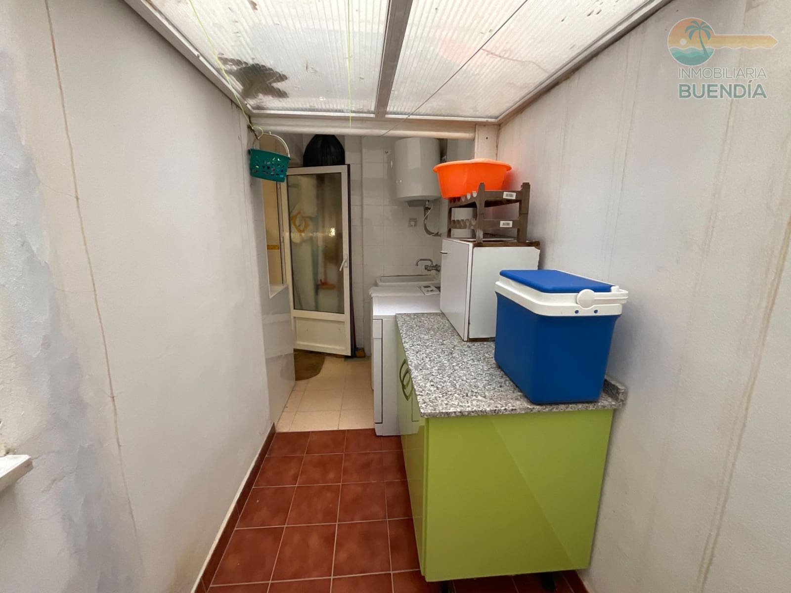 2 bedroom Apartment for sale in Puerto de Mazarron with garage - € 299,900 (Ref: 9890474)