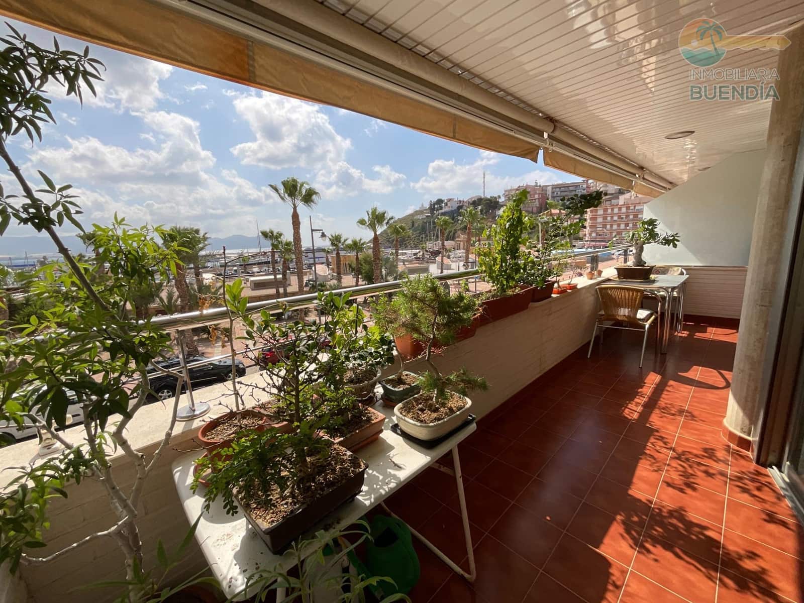 2 bedroom Apartment for sale in Puerto de Mazarron with garage - € 299,900 (Ref: 9890474)