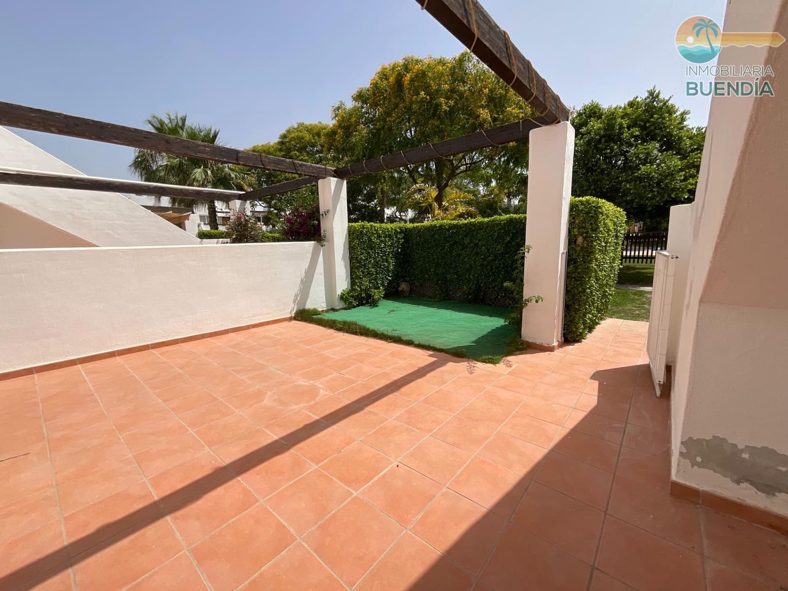 3 soveværelse Lejlighed til salg i Condado de Alhama med swimmingpool - € 128.000 (Ref: 9904028)