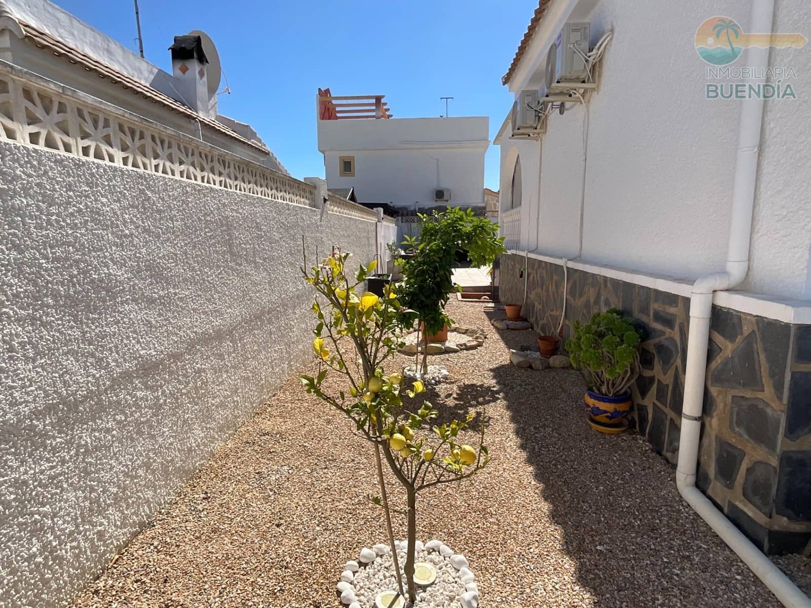 2 Zimmer Villa zu verkaufen in Camposol mit Pool - 229.000 € (Ref: 9915915)