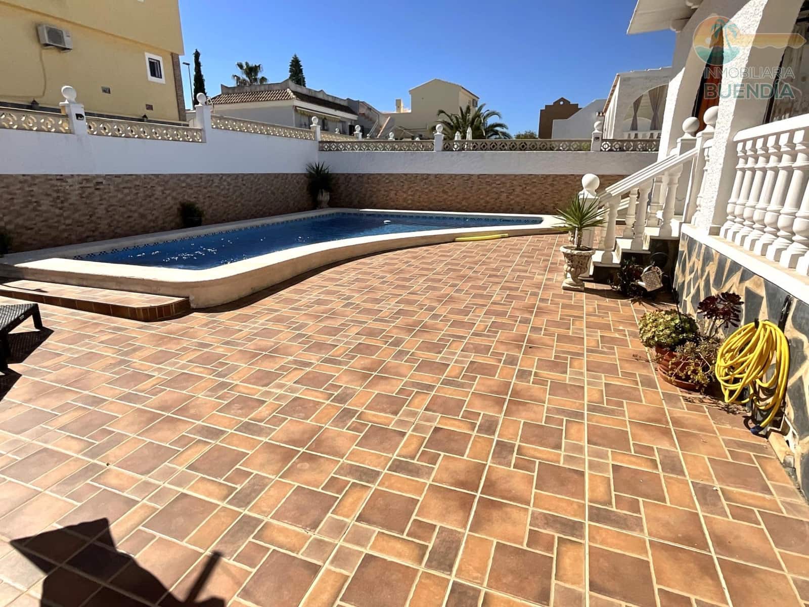 2 Zimmer Villa zu verkaufen in Camposol mit Pool - 229.000 € (Ref: 9915915)