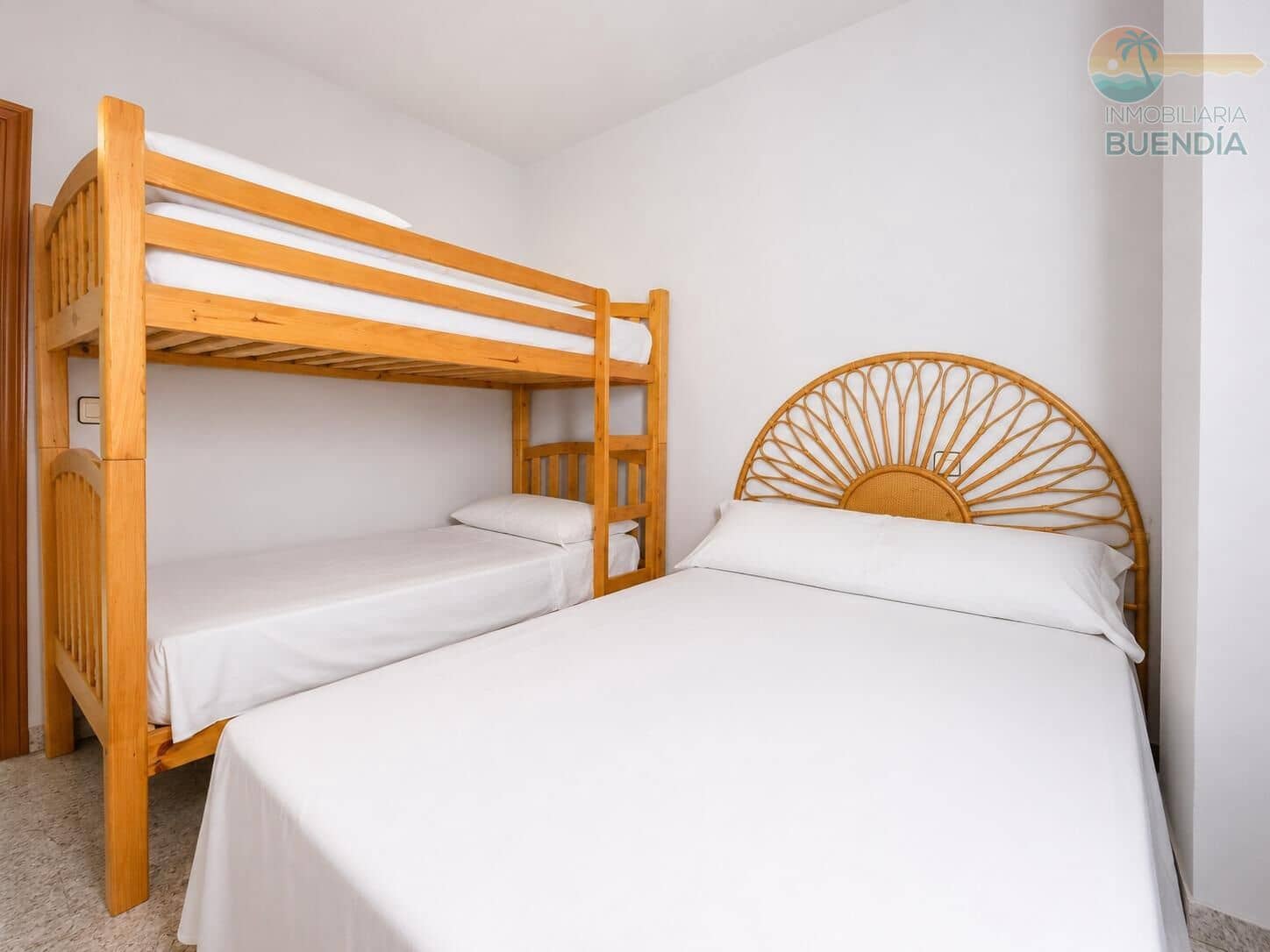 2 slaapkamer Appartement te koop in Puerto de Mazarron - € 108.900 (Ref: 9943670)
