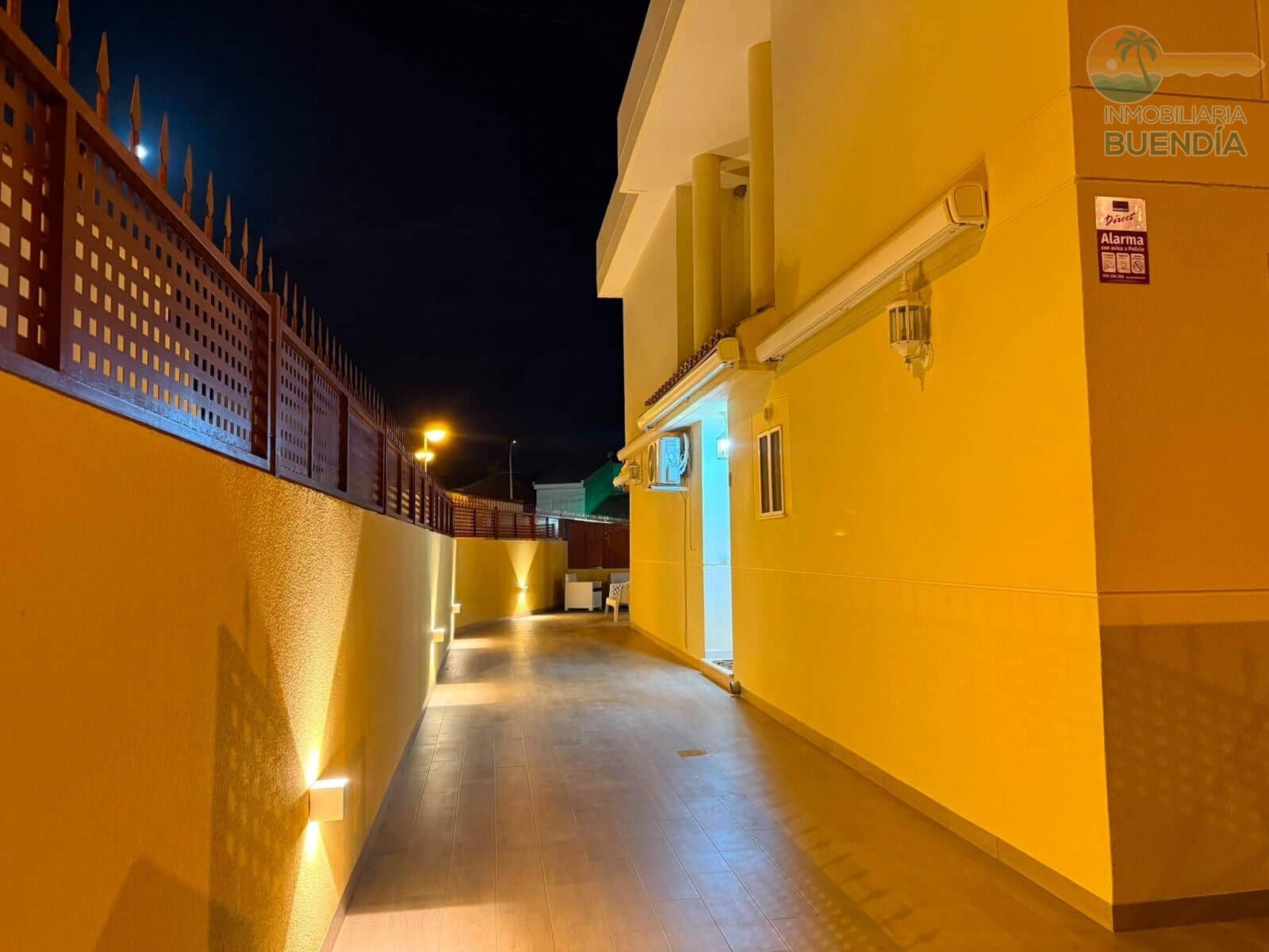 4 chambre Appartement à vendre à Puerto de Mazarron avec piscine - 305 000 € (Ref: 9947989)