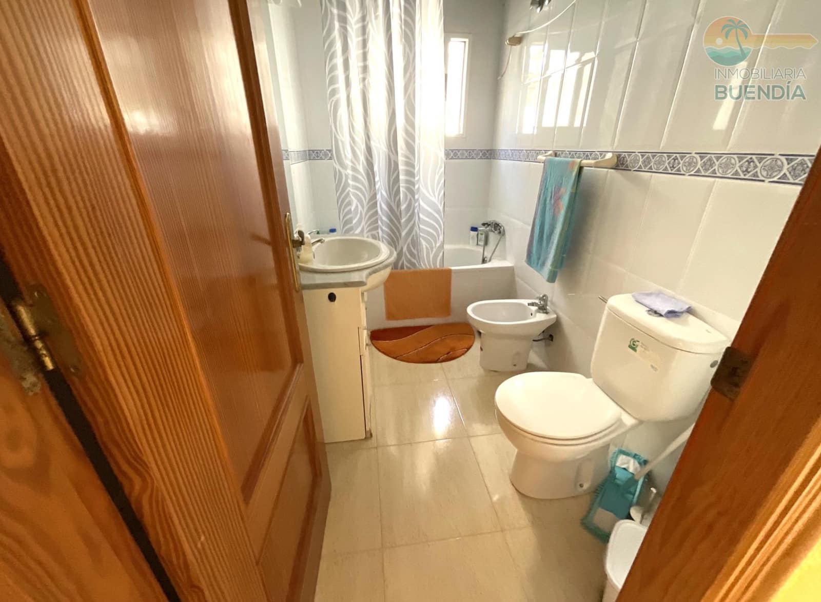 3 makuuhuone Huvila myytävänä paikassa Alamillo - 235 000 € (Ref: 9952705)