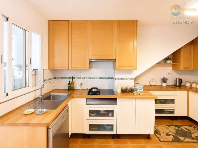 3 slaapkamer Flat te koop in Isla Plana, Cartagena - € 255.000 (Ref: 9962775)