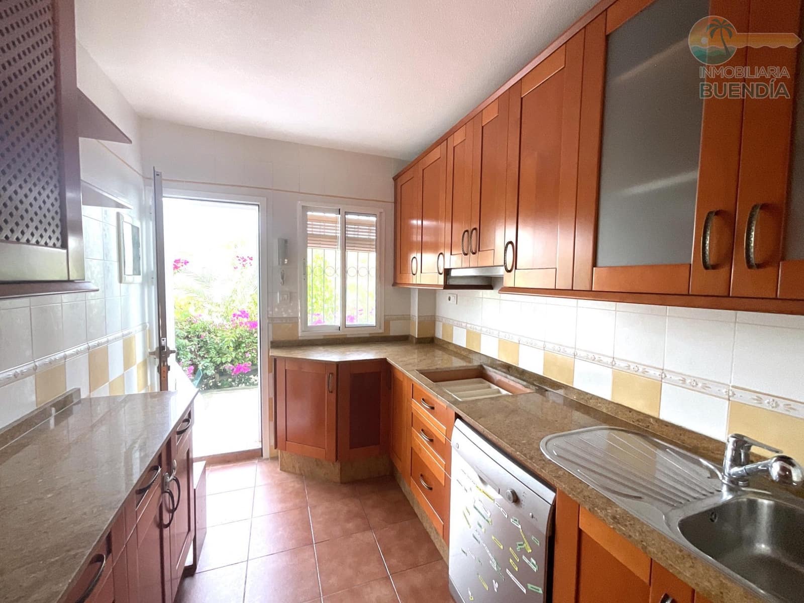 4 Zimmer Apartment zu verkaufen in Alamillo mit Pool - 250.000 € (Ref: 9965351)