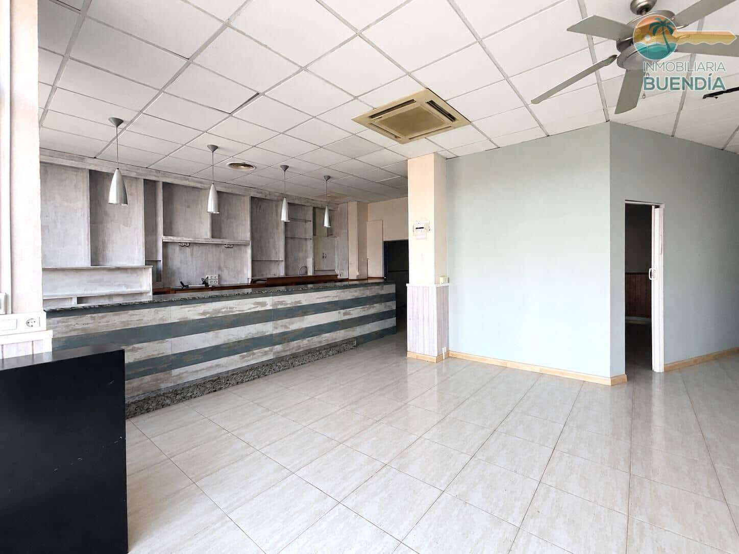 Local Commercial à vendre à Puerto de Mazarron - 240 000 € (Ref: 9970709)