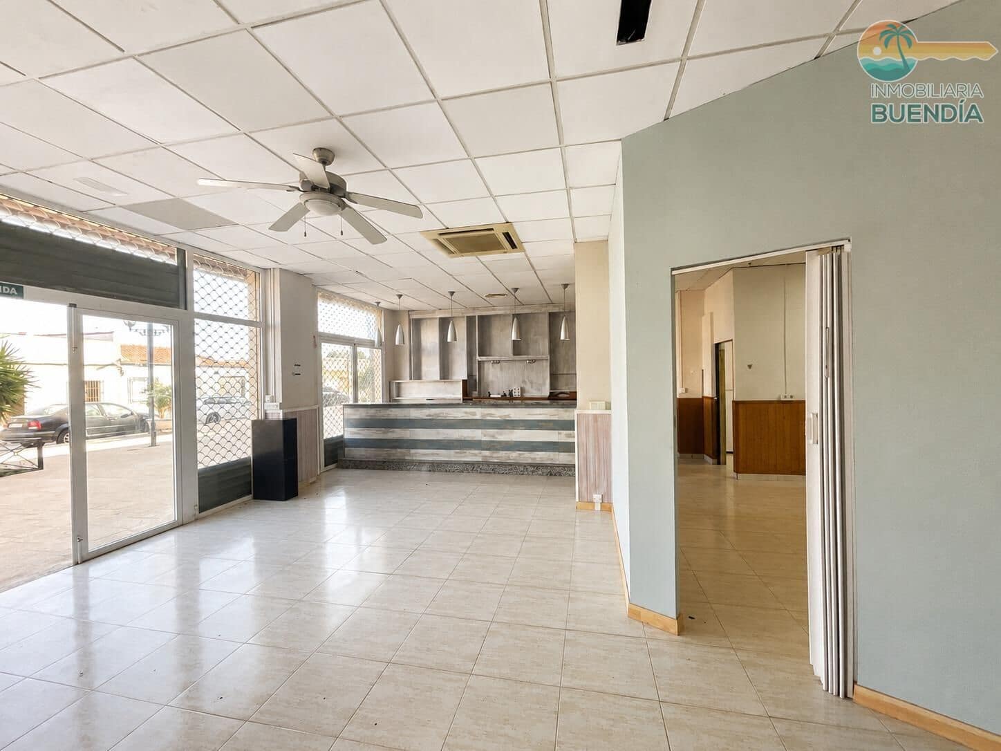 Local Commercial à vendre à Puerto de Mazarron - 240 000 € (Ref: 9970709)