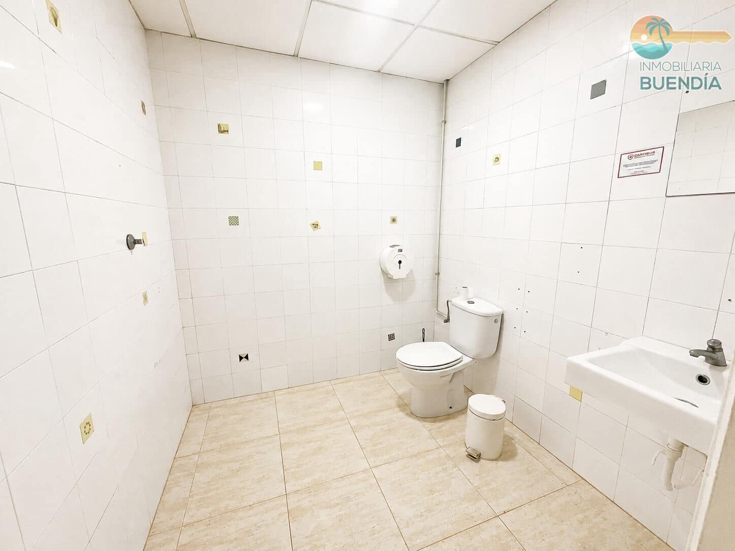 Local Commercial à vendre à Puerto de Mazarron - 240 000 € (Ref: 9970709)