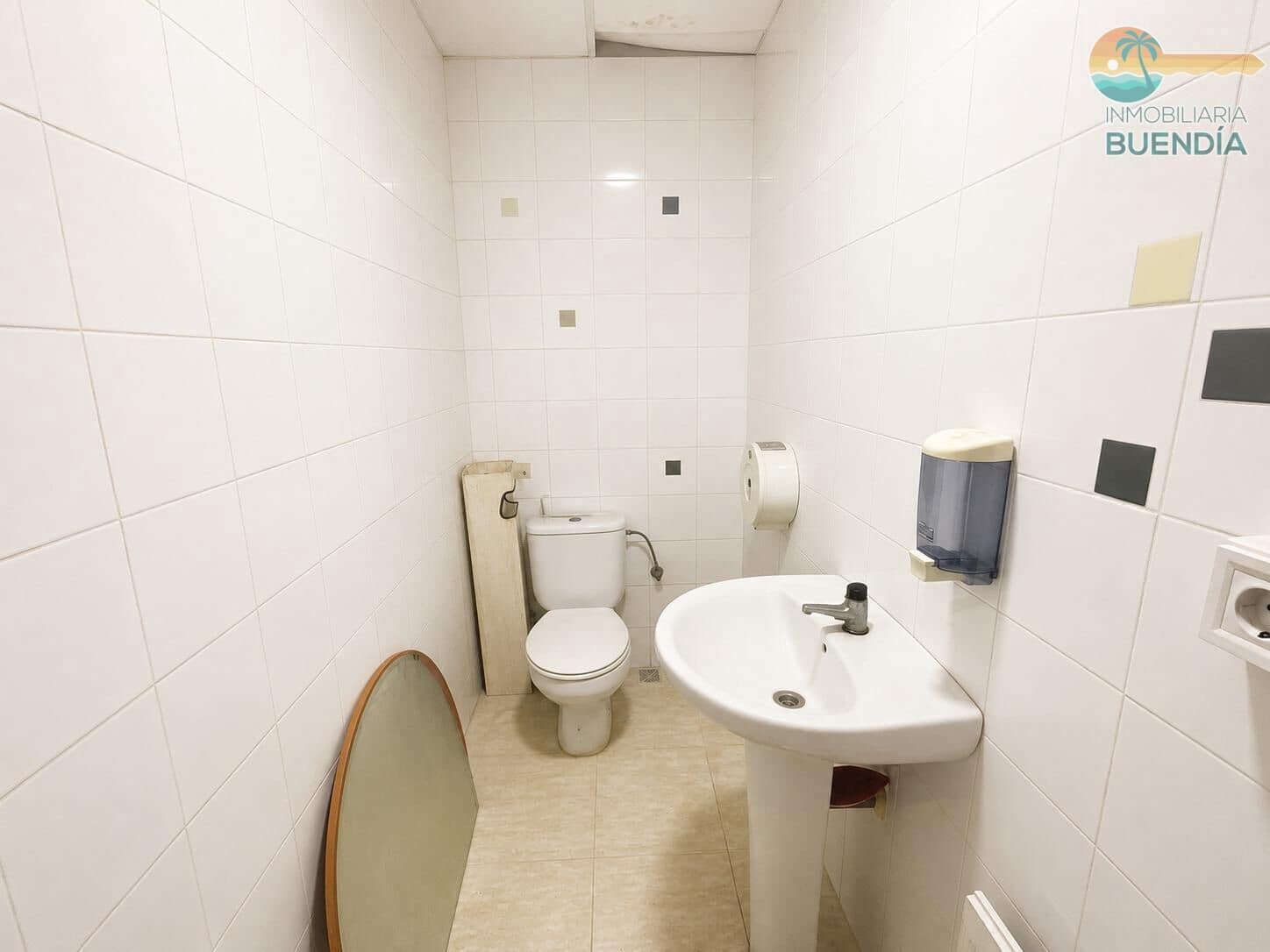 Local Commercial à vendre à Puerto de Mazarron - 240 000 € (Ref: 9970709)