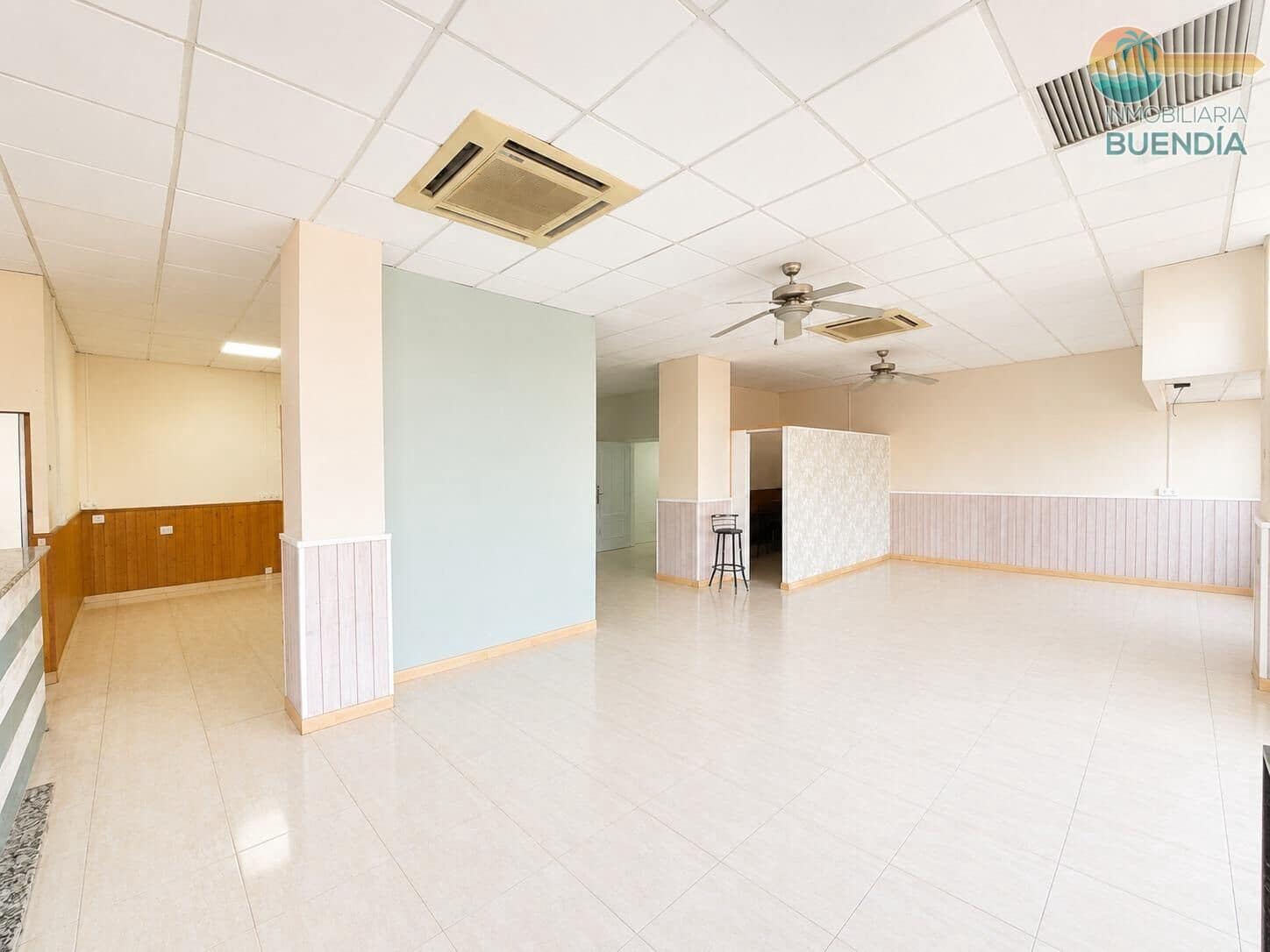 Local Commercial à vendre à Puerto de Mazarron - 240 000 € (Ref: 9970709)