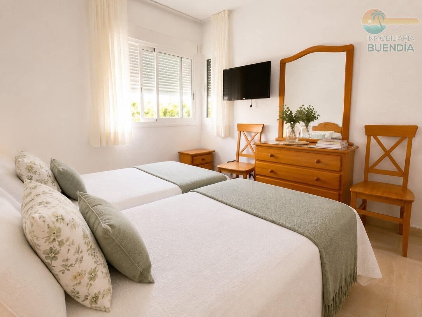 2 soverom Leilighet til salgs i Puerto de Mazarron med svømmebasseng garasje - € 162 900 (Ref: 9980476)