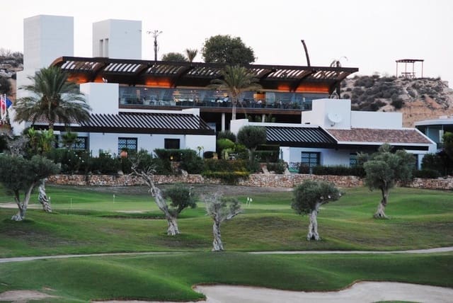 4 camera da letto Villa in vendita in La Peraleja Golf Resort, Murcia città con piscina garage - 375.000 € (Rif: 10020956)