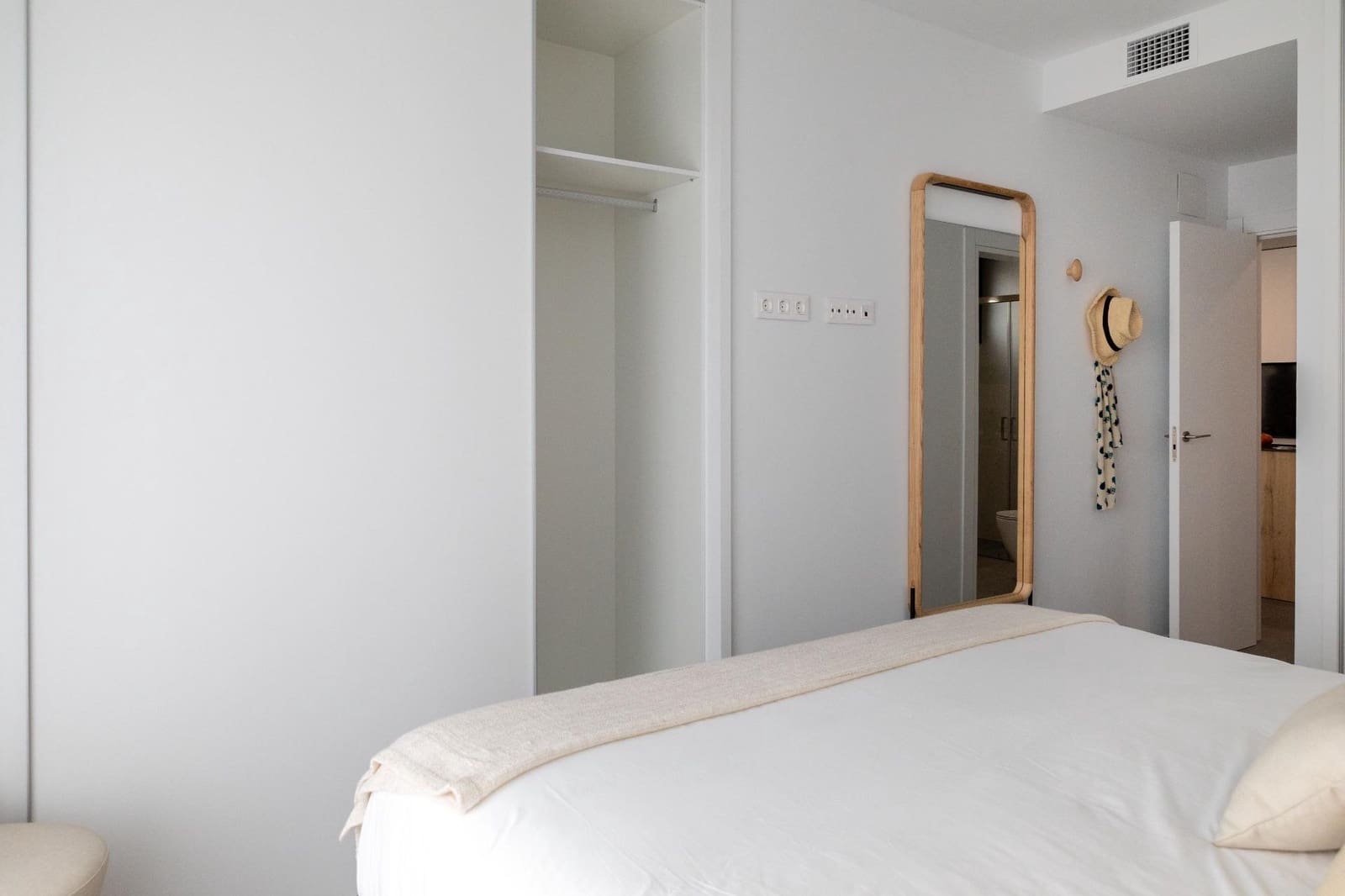 3 bedroom Villa for sale in Polop with pool garage - € 408,000 (Ref: 8552736)