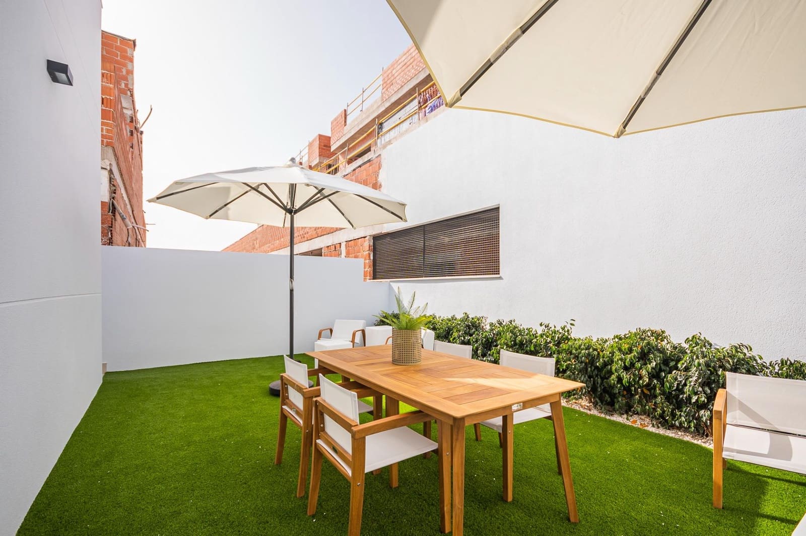 3 Zimmer Villa zu verkaufen in Torrevieja mit Pool Garage - 414.000 € (Ref: 8554481)