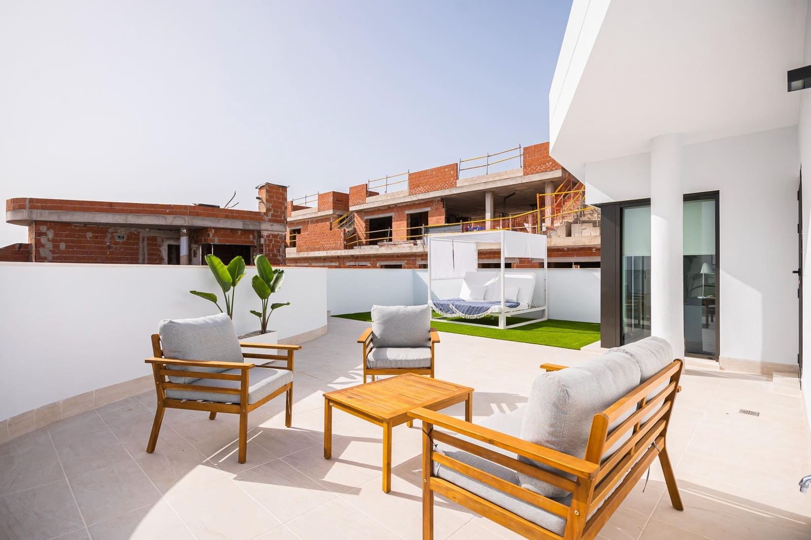 3 Zimmer Villa zu verkaufen in Torrevieja mit Pool Garage - 414.000 € (Ref: 8554481)