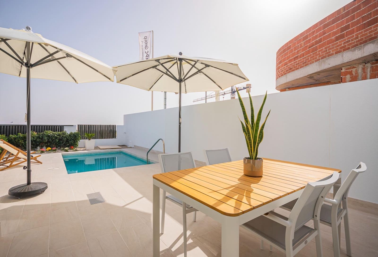 3 Zimmer Villa zu verkaufen in Torrevieja mit Pool Garage - 414.000 € (Ref: 8554481)
