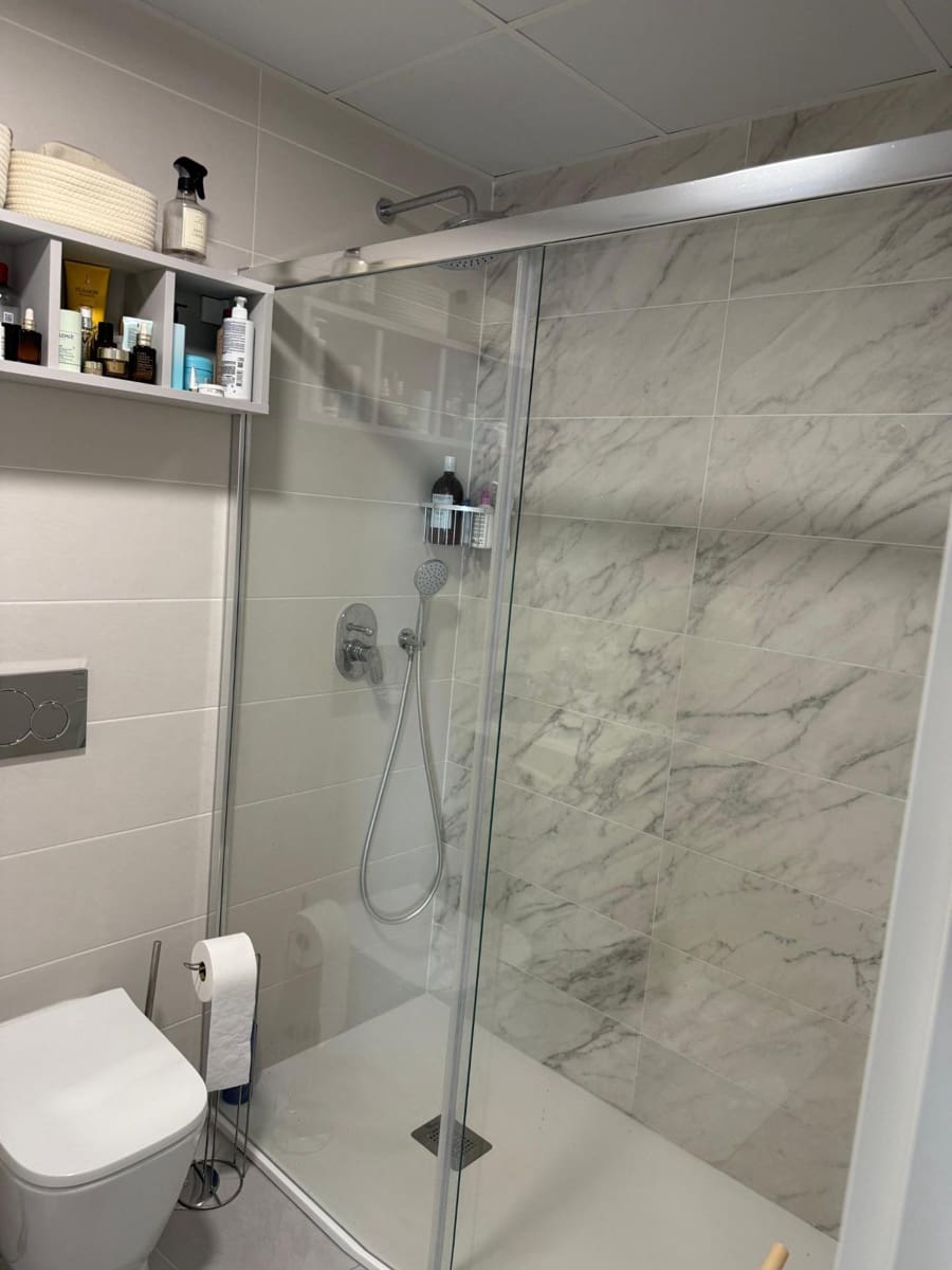 3 sypialnia Apartament na sprzedaż w Benidorm z basenem garażem - 625 000 € (Ref: 9615454)