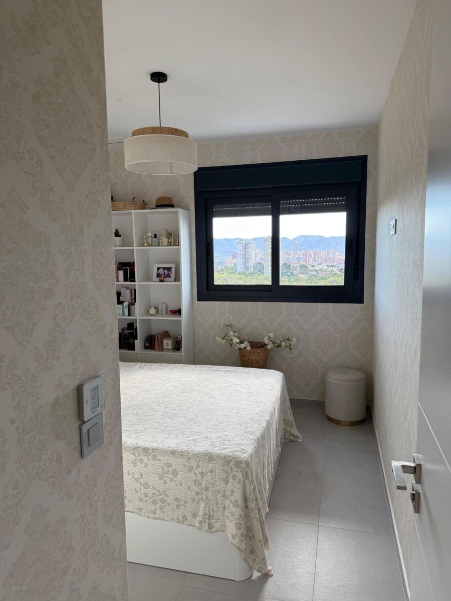 3 sypialnia Apartament na sprzedaż w Benidorm z basenem garażem - 625 000 € (Ref: 9615454)