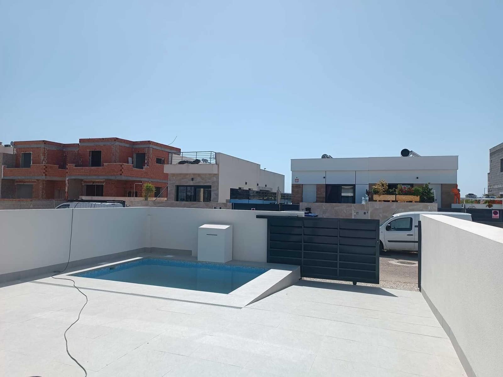3 Zimmer Villa zu verkaufen in Daya Nueva mit Pool - 317.000 € (Ref: 9752021)