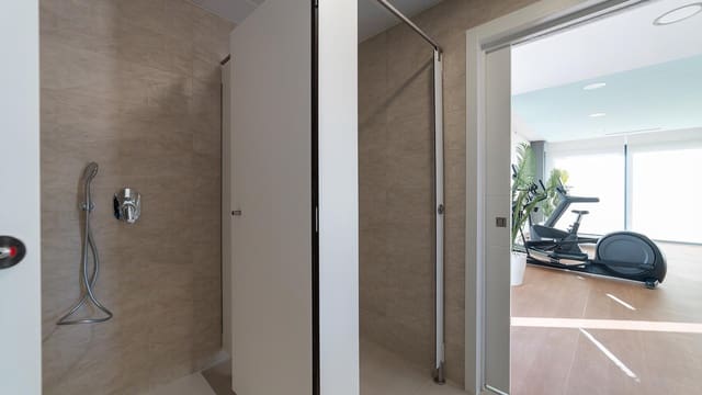 2 soverom Leilighet til salgs i Via Parque, Benidorm med svømmebasseng - € 507 000 (Ref: 9986867)