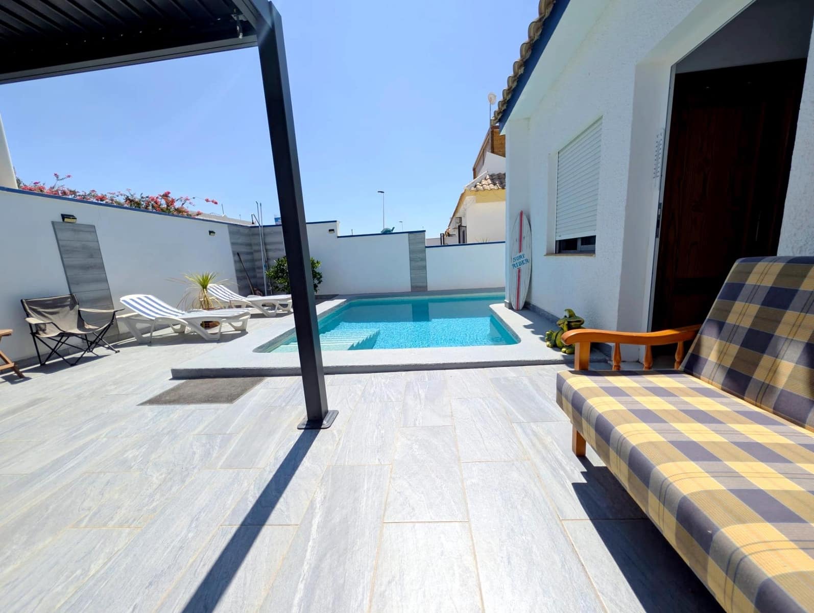 2 soveværelse Villa til salg i Camposol med swimmingpool - € 175.000 (Ref: 10011523)