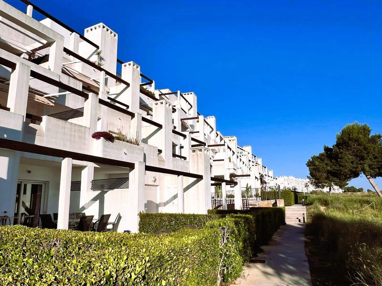 2 bedroom Apartment for sale in Condado de Alhama with pool - € 124,995 (Ref: 10020983)