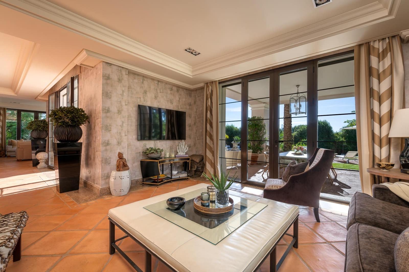 8 Zimmer Villa zu verkaufen in Guadalmina mit Pool Garage - 7.500.000 € (Ref: 10062382)