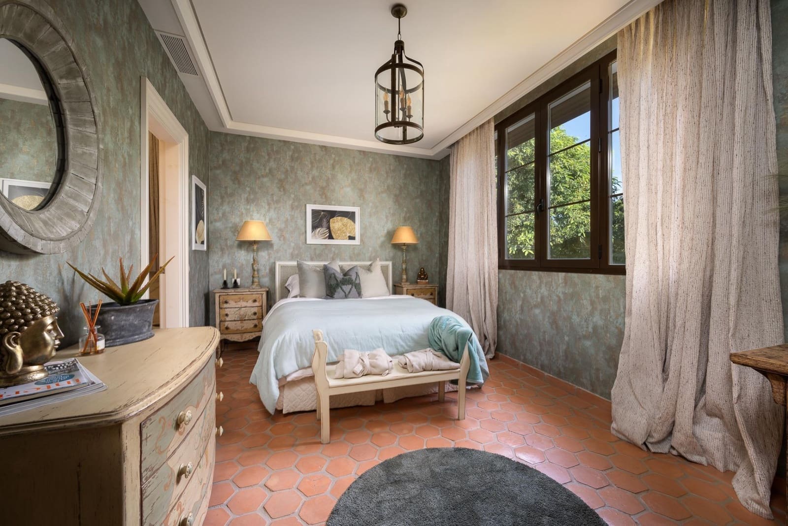 8 Zimmer Villa zu verkaufen in Guadalmina mit Pool Garage - 7.500.000 € (Ref: 10062382)