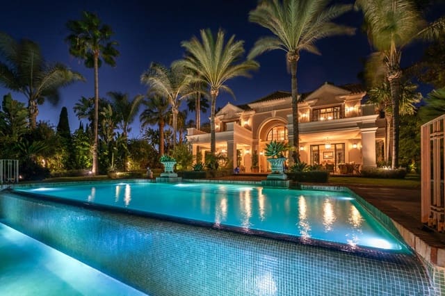 8 Zimmer Villa zu verkaufen in Guadalmina Alta, Marbella mit Pool Garage - 7.500.000 € (Ref: 10062382)