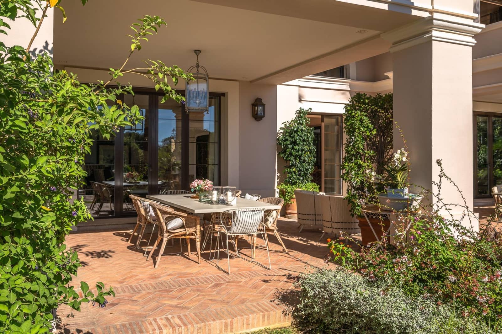 8 Zimmer Villa zu verkaufen in Guadalmina mit Pool Garage - 7.500.000 € (Ref: 10062382)