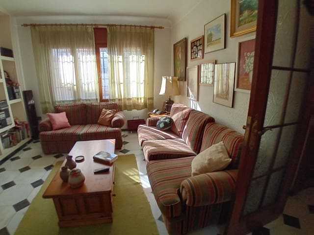 8 bedroom Townhouse for sale in Mazarrón with garage - € 373,000 (Ref: 8751223)