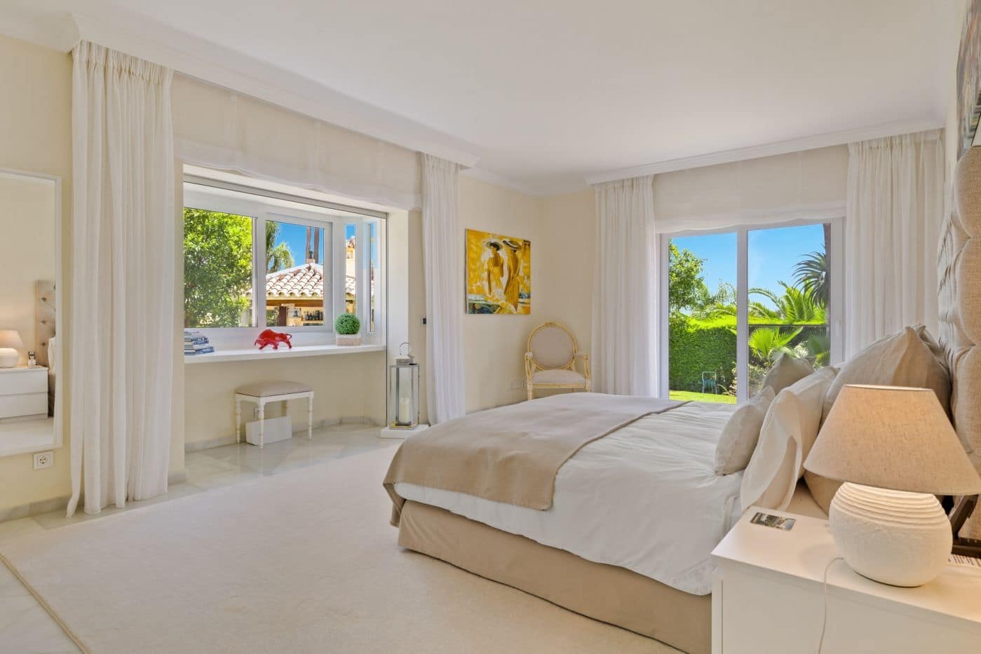 6 bedroom Villa for sale in Marbella - € 6,900,000 (Ref: 8755809)