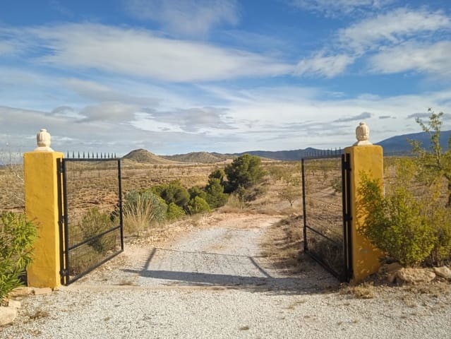 3 soveværelse Finca/Landehus til salg i Freila - € 350.000 (Ref: 8755833)